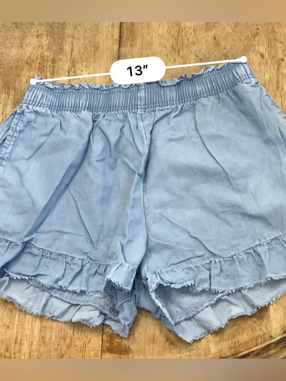 Aerie Women’s Sz M Chambray Ruffle‎ High Rise Shorts